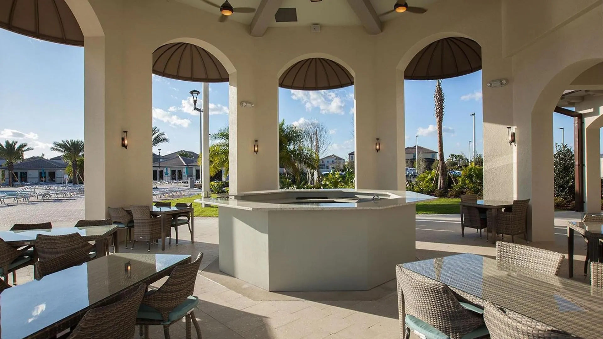 8931 Sd - Pet-Friendly 5Br Retreat: Private Pool Villa Davenport